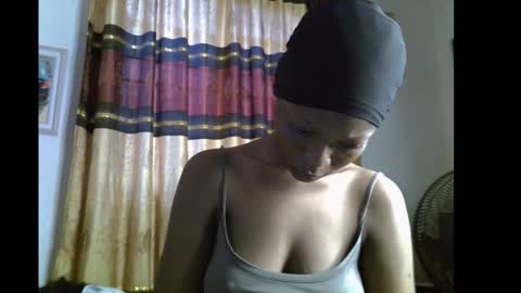 Snapshot of lickmefuckmex chatting on 12-18-25, 08:42 lickmefuckmex online show from 12-18-25, 08:42