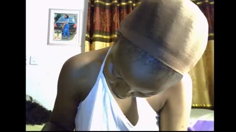 Snapshot of lickmefuckmex chatting on 02-12-26, 09:21 lickmefuckmex online show from 02-12-26, 09:21