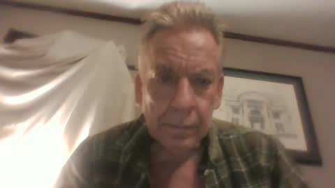 Snapshot of lickmysnowballs chatting on 12-27-24, 06:31 lickmysnowballs online show from 12-27-24, 06:31