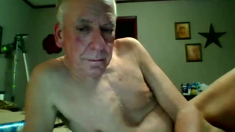 Snapshot of lickmysnowballs chatting on 03-05-25, 11:49 lickmysnowballs online show from 03-05-25, 11:49