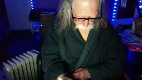 Snapshot of lickyouryoni chatting on 12-19-25, 03:41 LickYourYoni online show from 12-19-25, 03:41