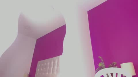 lievelinng online show from 09-25-25, 12:14