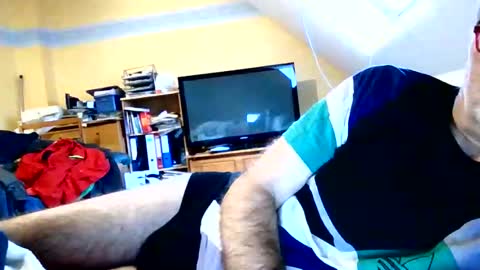 Snapshot of lifeguard007 chatting on 10-26-25, 07:58 lifeguard007 online show from 10-26-25, 07:58