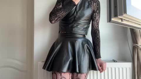 Snapshot of liferacw chatting on 03-08-26, 10:52 SofieXxxDoll online show from 03-08-26, 10:52