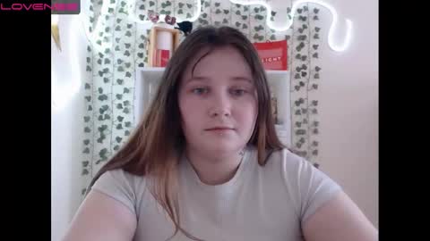 light_lunaa online show from 01-12-25, 06:39