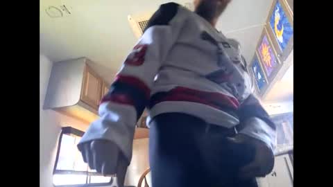 Snapshot of lightningtattoo chatting on 10-21-25, 02:07 lightningtattoo online show from 10-21-25, 02:07