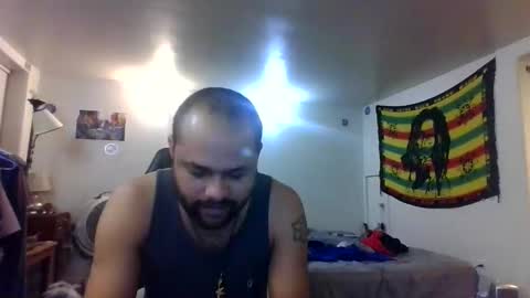 lightskinned666 online show from 11-14-25, 01:59