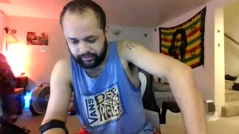 Snapshot of lightskinned666 chatting on 05-04-26, 04:58 lightskinned666 online show from 05-04-26, 04:58