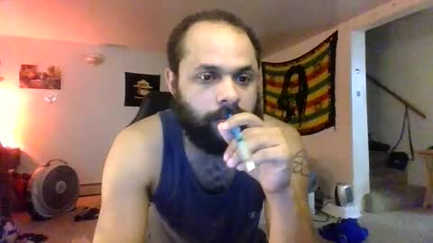 Snapshot of lightskinned666 chatting on 05-30-26, 02:41 lightskinned666 online show from 05-30-26, 02:41