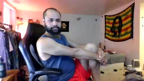 Snapshot of lightskinned666 chatting on 06-14-26, 04:09 lightskinned666 online show from 06-14-26, 04:09