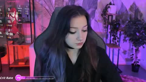 Snapshot of lii_luu chatting on 10-16-25, 12:17 LiLu online show from 10-16-25, 12:17