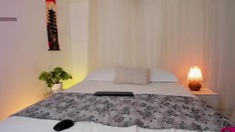 Lia Sweet online show from 10-08-25, 03:20