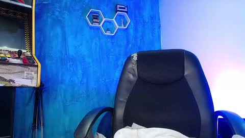 Daniel online show from 01-12-25, 04:08