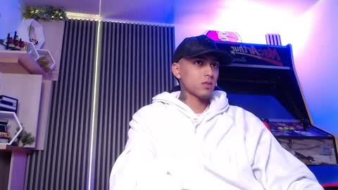 Daniel online show from 03-08-25, 01:14