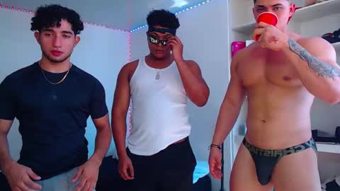 Snapshot of liiam_jesus chatting on 12-05-25, 04:25 liiam_jesus online show from 12-05-25, 04:25