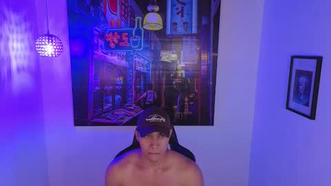 Snapshot of liiam_jesus chatting on 03-10-26, 02:16 liiam_jesus online show from 03-10-26, 02:16