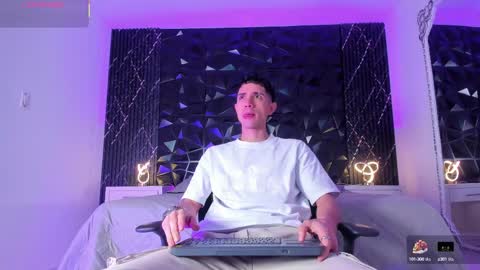 Snapshot of liiamhudson_ chatting on 03-09-25, 01:48 L I I A M online show from 03-09-25, 01:48