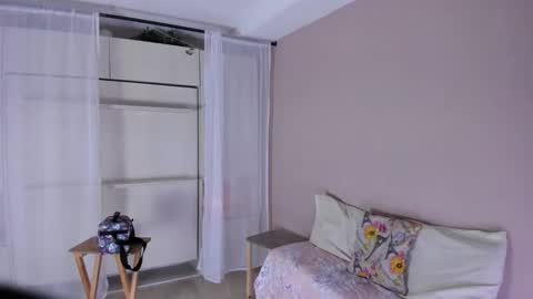 Snapshot of liiavega chatting on 01-13-26, 11:48 online show from 01-13-26, 11:48