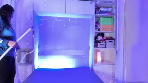 Snapshot of liiavega chatting on 01-15-26, 11:37 online show from 01-15-26, 11:37