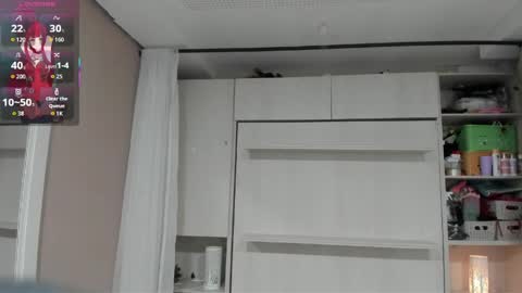         online show from 04-06-26, 11:44