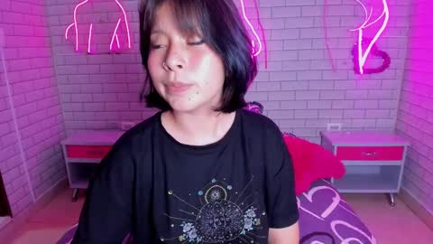 LIILY online show from 02-19-25, 03:28