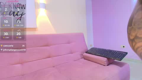 Lily online show from 05-31-26, 06:09