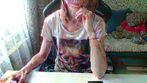 Liissax online show from 06-16-26, 11:02