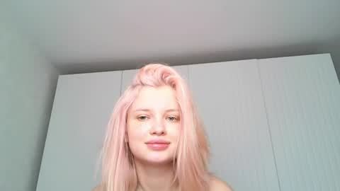 Snapshot of like_sun chatting on 06-25-26, 05:12 Call me Anna online show from 06-25-26, 05:12