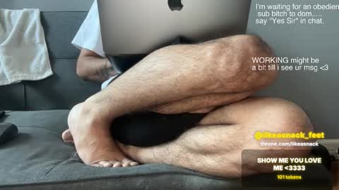 Snapshot of likeasnack chatting on 11-13-25, 07:46 likeasnack online show from 11-13-25, 07:46