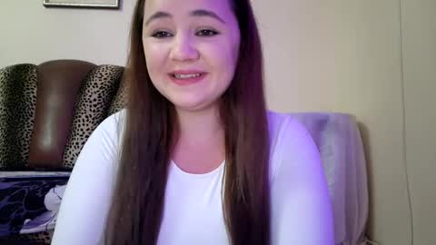 Celine online show from 12-25-24, 11:42