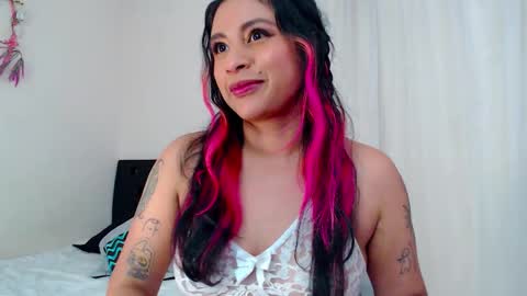 likedpants01 online show from 11-25-25, 03:56