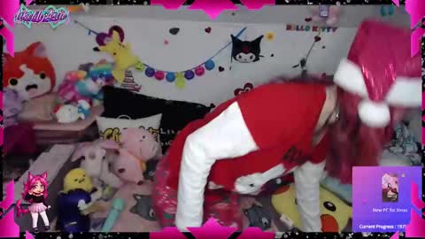 Snapshot of likemyashe chatting on 12-14-24, 05:18 LikeMyAshe online show from 12-14-24, 05:18