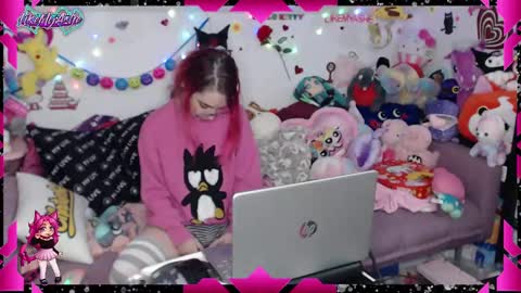 Snapshot of likemyashe chatting on 01-16-25, 06:35 LikeMyAshe online show from 01-16-25, 06:35