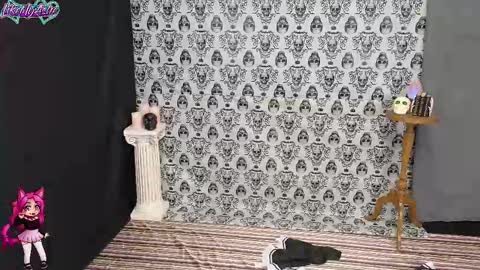 Snapshot of likemyashe chatting on 10-05-25, 11:08 LikeMyAshe online show from 10-05-25, 11:08