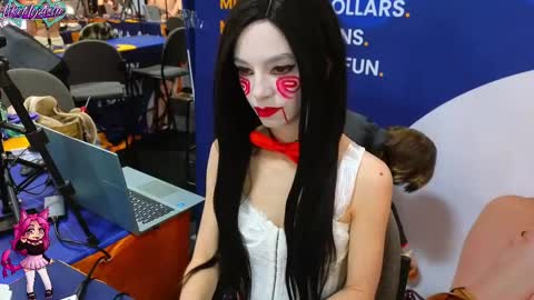 Snapshot of likemyashe chatting on 10-26-25, 07:09 LikeMyAshe online show from 10-26-25, 07:09