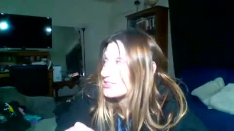 Snapshot of likerightnow chatting on 12-22-25, 11:51 likerightnow online show from 12-22-25, 11:51