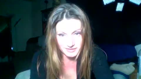 Snapshot of likerightnow chatting on 01-09-26, 08:28 likerightnow online show from 01-09-26, 08:28