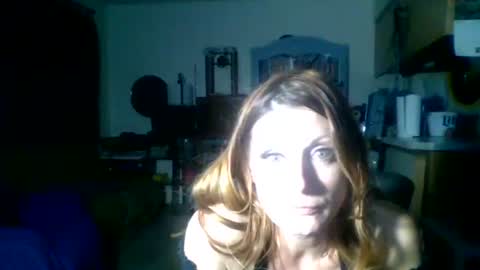 Snapshot of likerightnow chatting on 03-15-26, 10:43 likerightnow online show from 03-15-26, 10:43