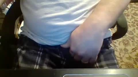 Snapshot of likestobewatchedm chatting on 01-01-25, 11:51 N online show from 01-01-25, 11:51