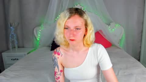 likilip online show from 06-25-26, 01:38