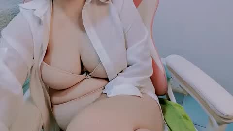 likixi online show from 04-30-26, 06:42