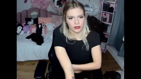 Lil Bunny online show from 12-02-24, 03:37