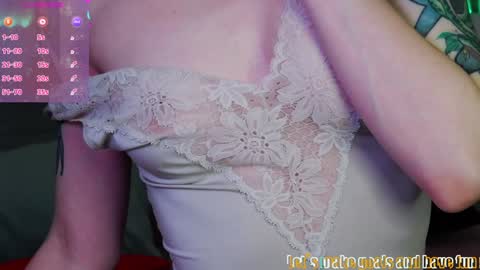 Snapshot of lil_bella_g chatting on 01-08-25, 07:34 Lil Bella G online show from 01-08-25, 07:34