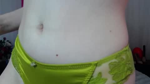 Lil Bella G online show from 08-02-26, 07:51