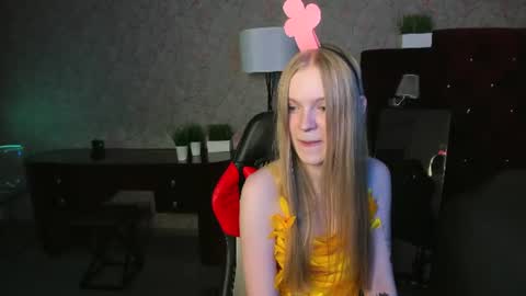 Erica online show from 06-27-26, 12:22