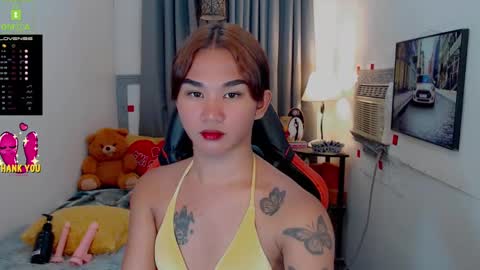 LILY online show from 01-06-25, 04:02