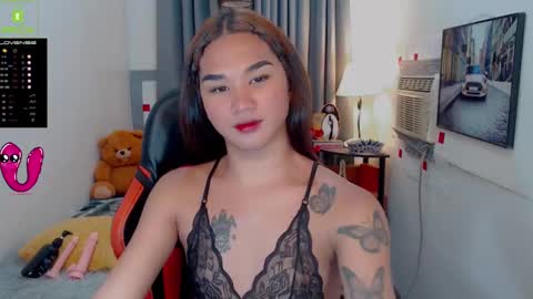 LILY online show from 01-09-25, 01:56