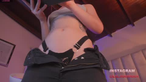 Snapshot of lil_hanna18 chatting on 12-03-24, 11:44 Hanna online show from 12-03-24, 11:44