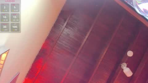 Snapshot of lil_hanna18 chatting on 10-09-25, 10:57 Hanna online show from 10-09-25, 10:57