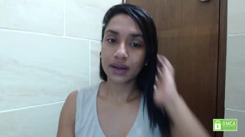 Snapshot of lil_ith chatting on 02-05-25, 08:00 Lilith online show from 02-05-25, 08:00